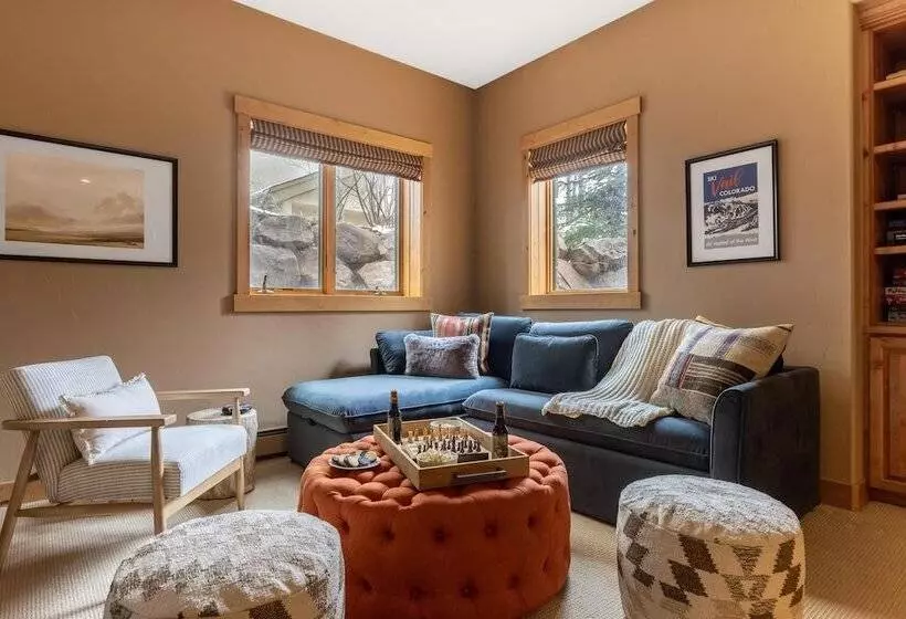 Highline By Avantstay Breathtaking Mountain Home W/ Hot Tub & Views