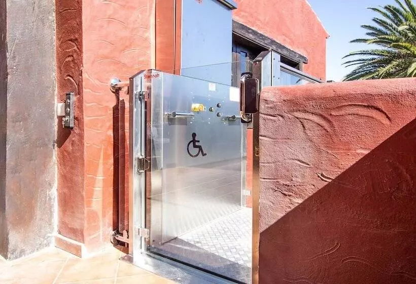 Hotelli Ecolife Tenerife