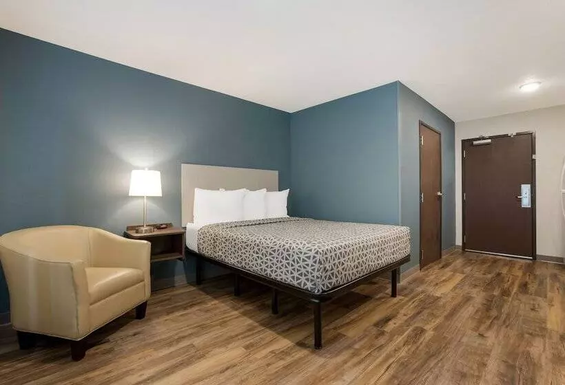 Hotelli Woodspring Suites South Brunswick   Princeton