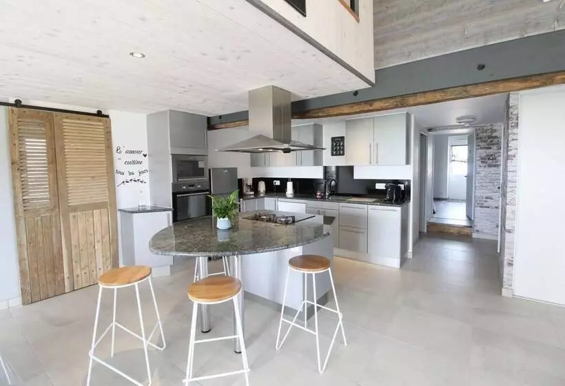 Majatalo Au Tour Des Sens