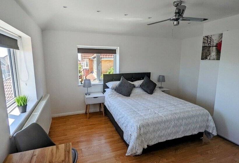 ペンション Friendly House Newhaven