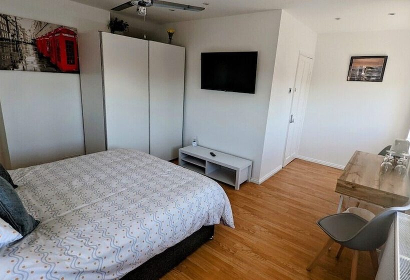 ペンション Friendly House Newhaven