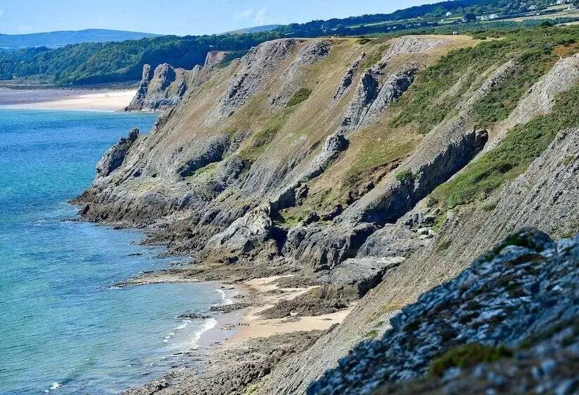 Majatalo Just Stay Wales   Heatherslade House