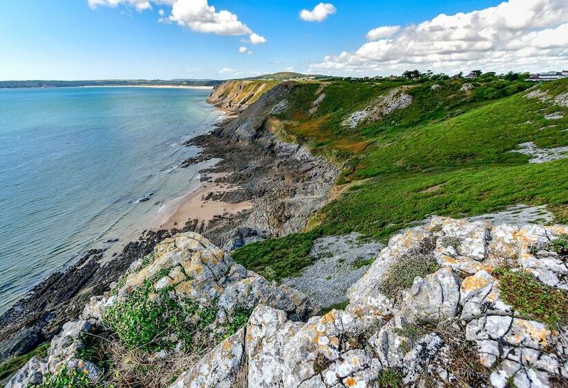 Пансион Just Stay Wales   Heatherslade House