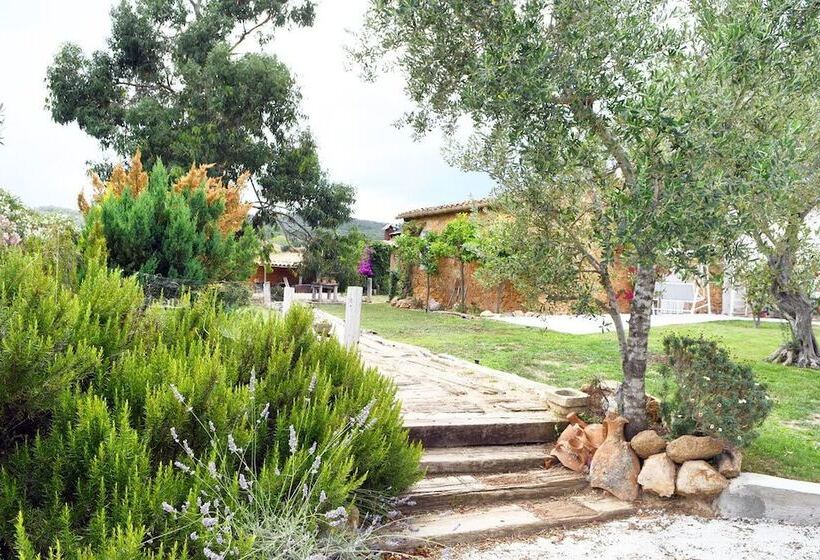 פנסיון Le Rondini