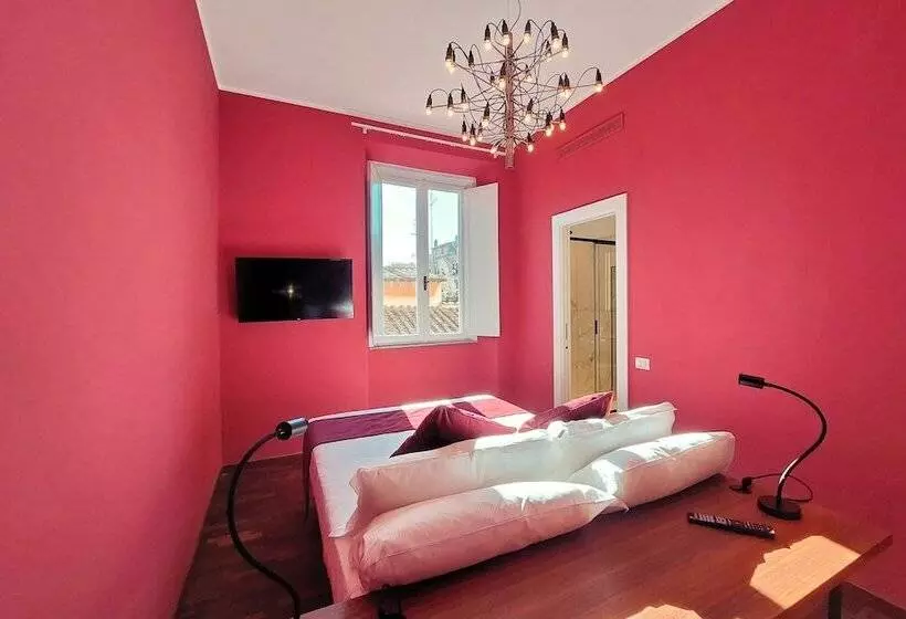 پانسیون Youroom  Coppelle