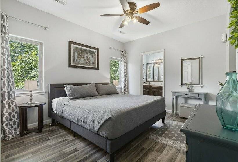 レジデンス Blue Oak Hideaway   A Kids Paradise