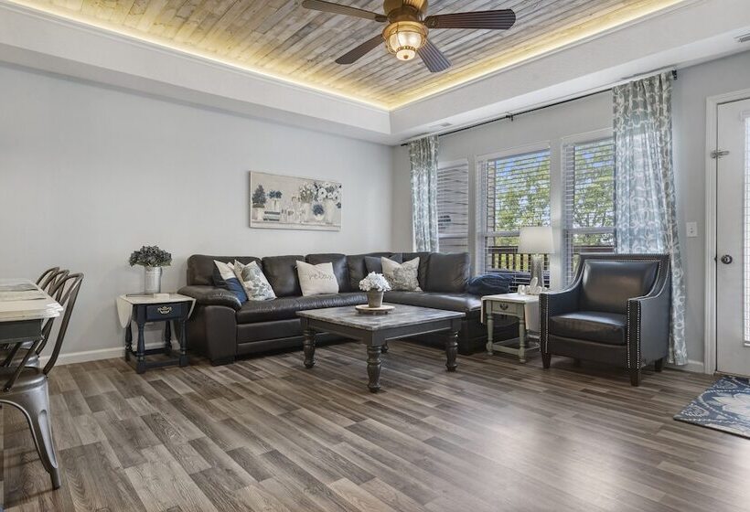 レジデンス Blue Oak Hideaway   A Kids Paradise