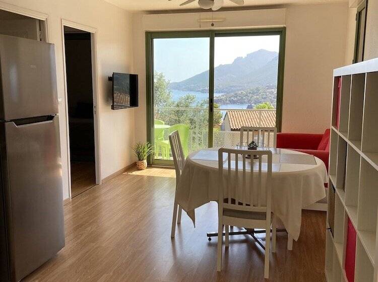 リゾートホテル Village Vacances Lou Castelet