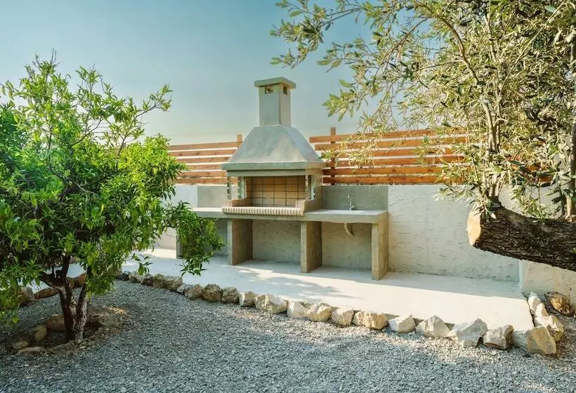Aamiaismajoitus (B&B) Aesthisis Sensational Accommodation