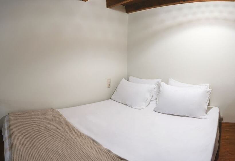 Bed and Breakfast Aesthisis Sensational Accommodation