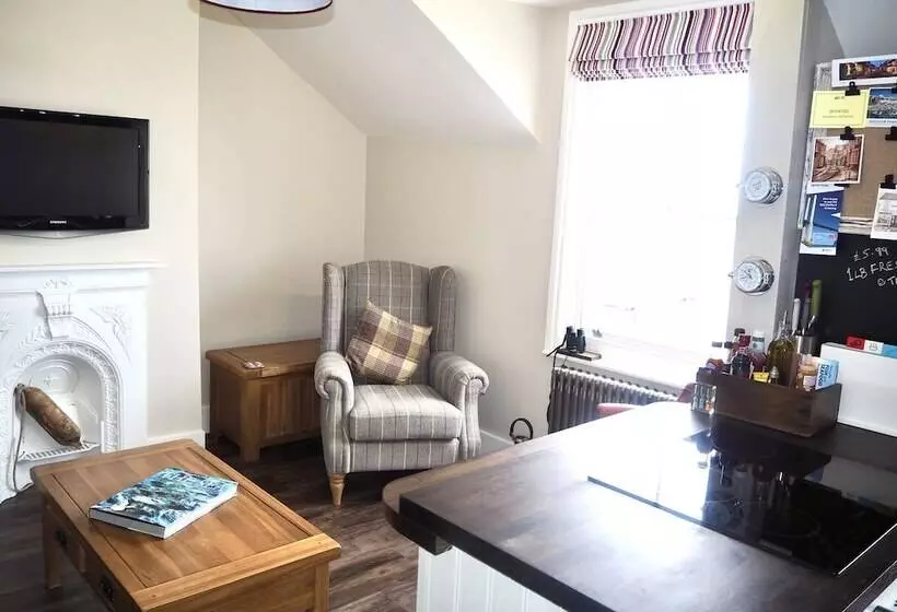 ベッドアンドブレックファースト The Seaview Snug