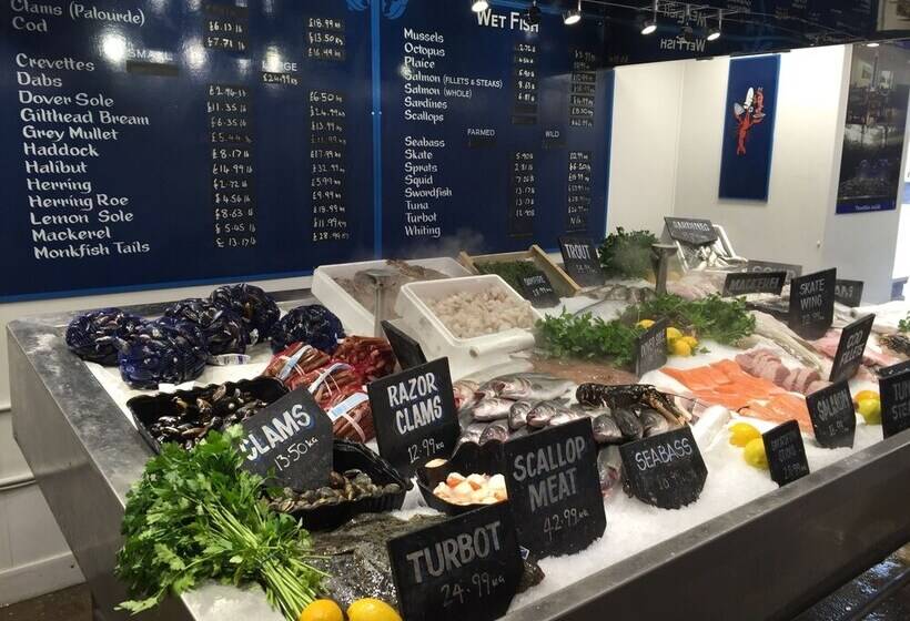 مبيت وإفطار The Seaview Snug