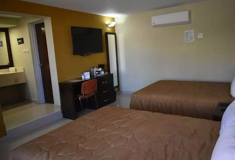 El Camino Hotel & Suites