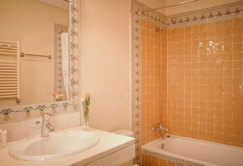 Hotelli Apartamentos Boutique Vida