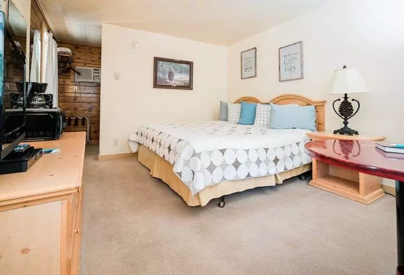 ホテル Battle Creek Lodge