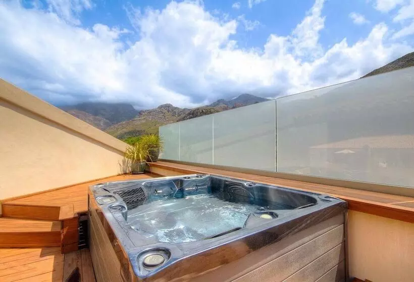 Hotelli Casale Olmia