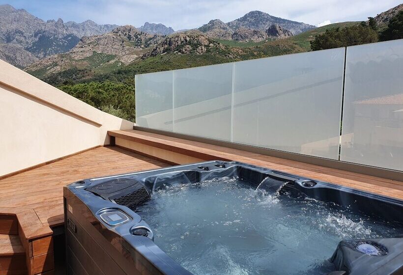 בית מלון כפרי Casale Olmia