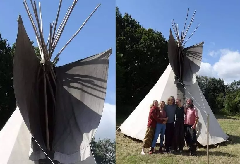 Hotelli Eco Project Tipi At Permaculture Land