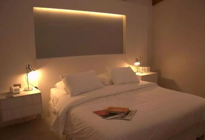 Hotelli Puerto De Vega