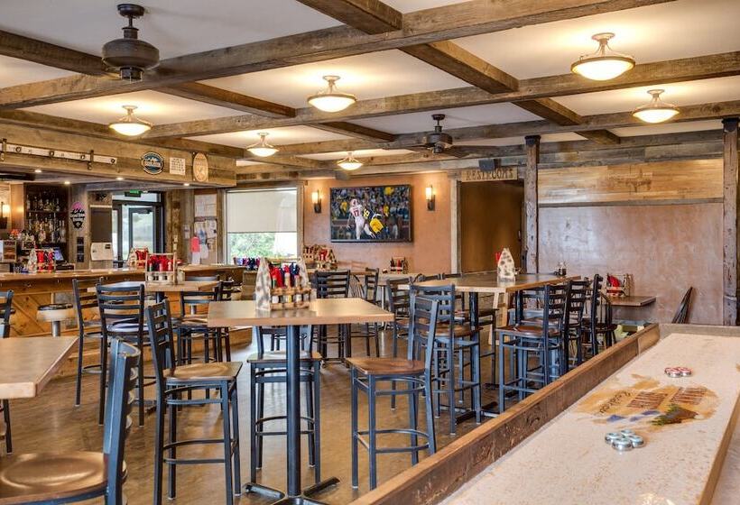 Отель Snake River Roadhouse #3 Cutty S