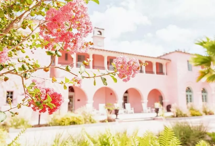 Hotelli The Hacienda