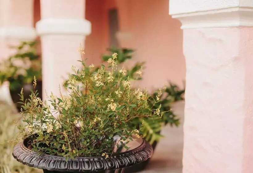 Hotelli The Hacienda