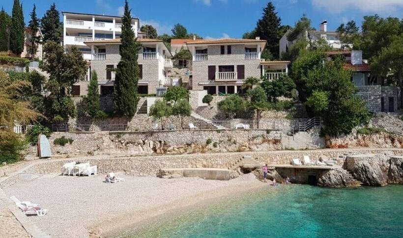 Oasis Premium Primosten