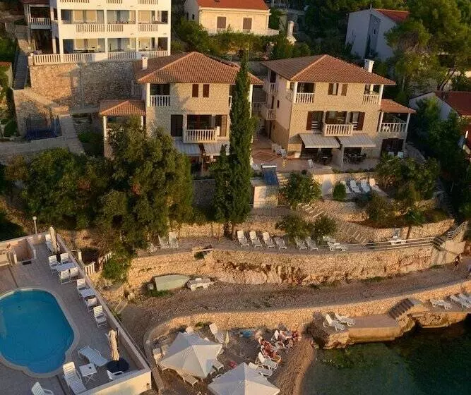 Oasis Premium Primosten