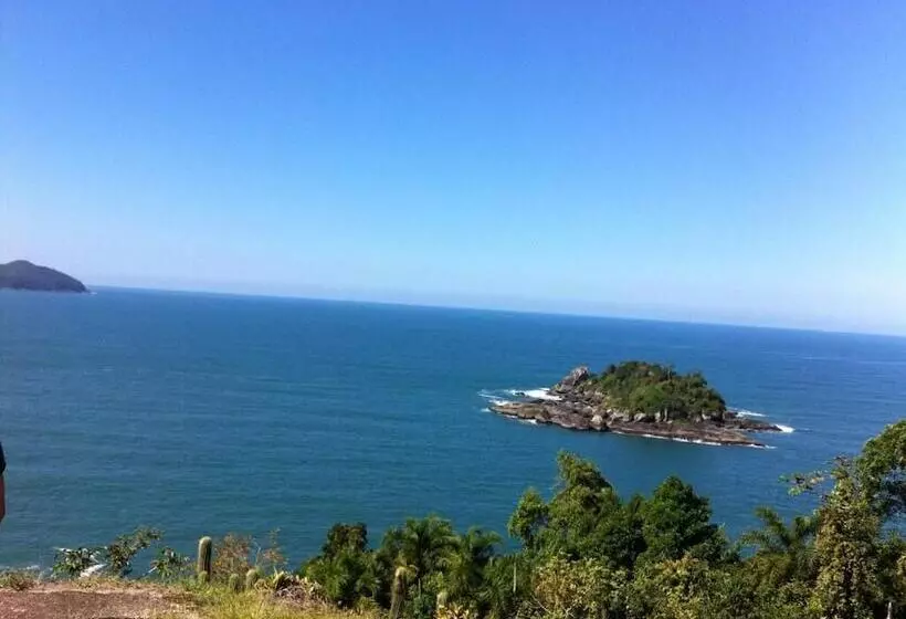 Beer Hostel   Ilhabela