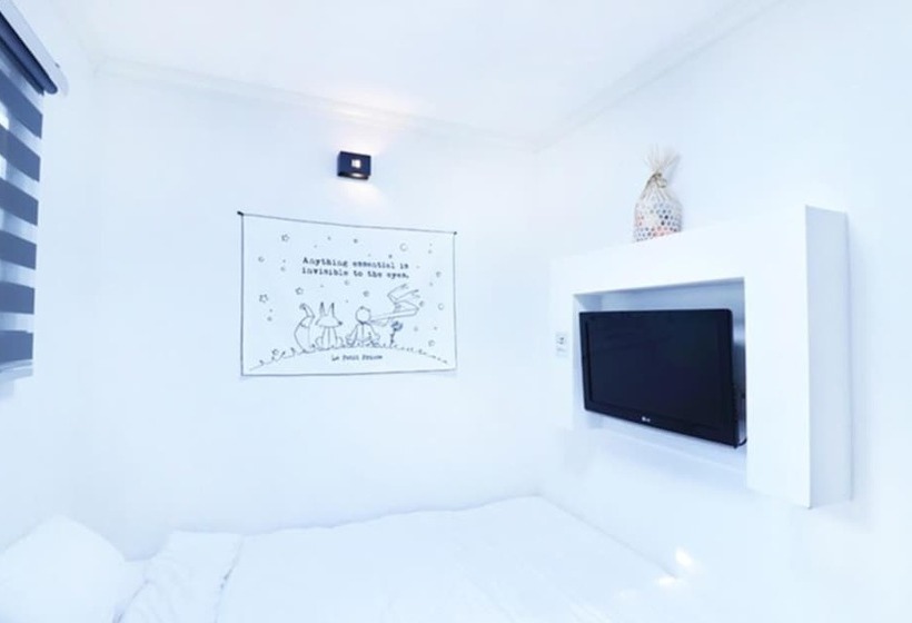 Buan Pullip Love Pension