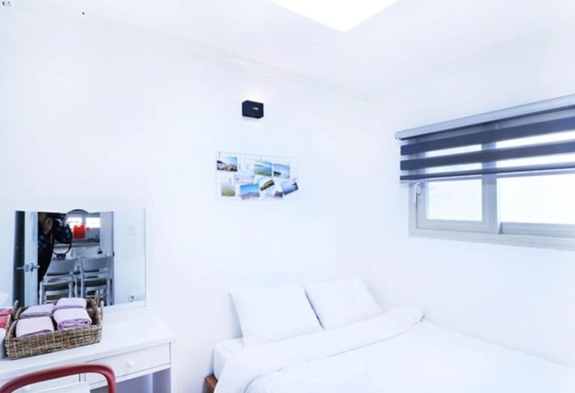 Buan Pullip Love Pension