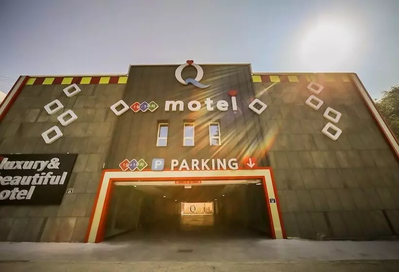 Chilgok Q Motel