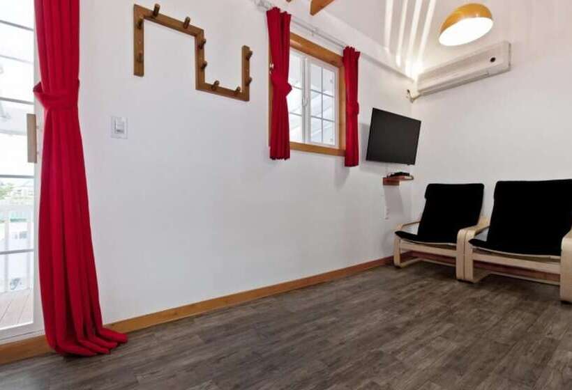 Goseong Haemaji Pension