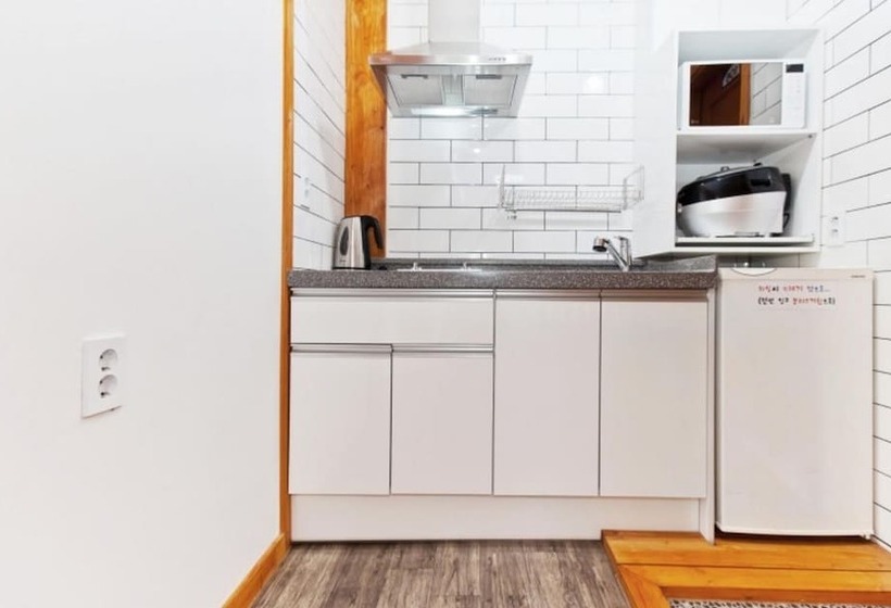 Goseong Haemaji Pension