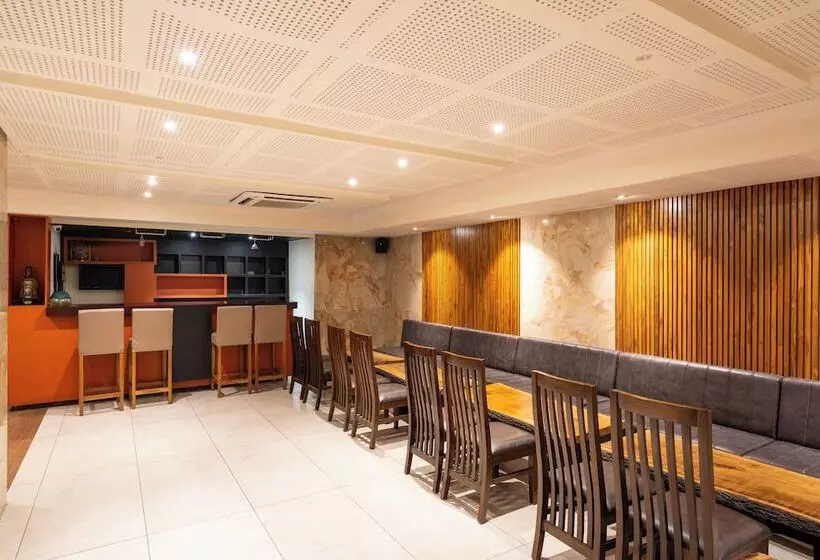 Hotel Aston