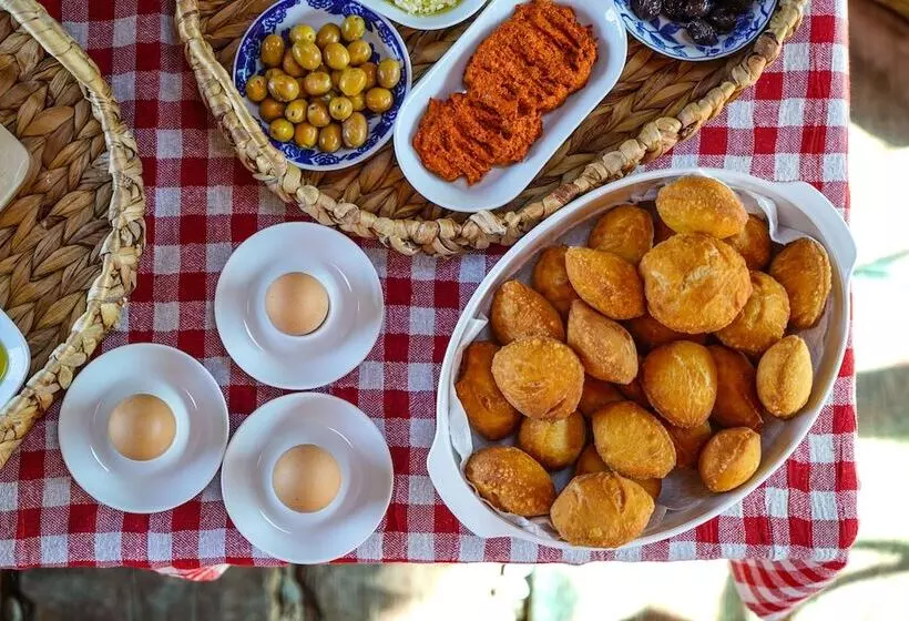 ホテル Bi̇ber Evi̇