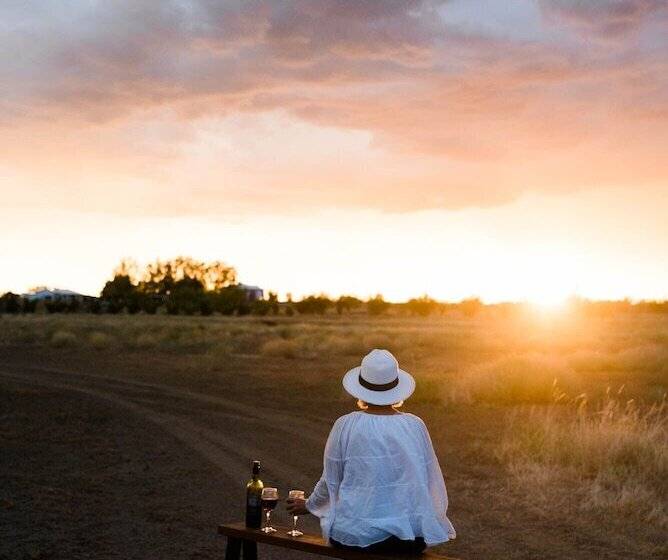 酒店 Mitchell Grass Retreat