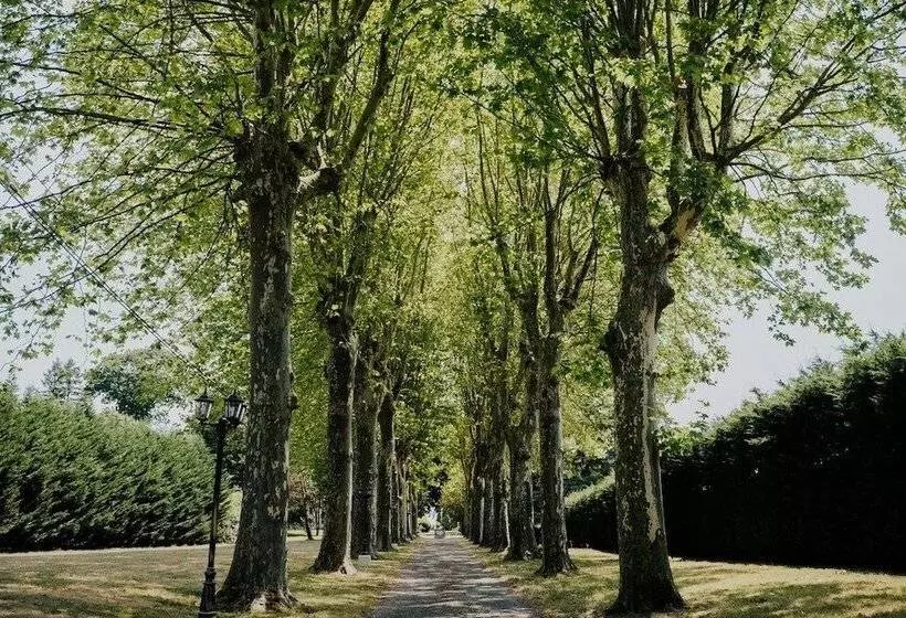 ホテル Orangerie Du Château Marith