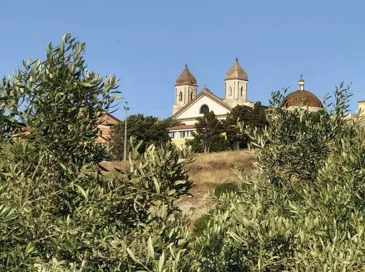 Maaseutuhotelli La Corte Degli Ulivi