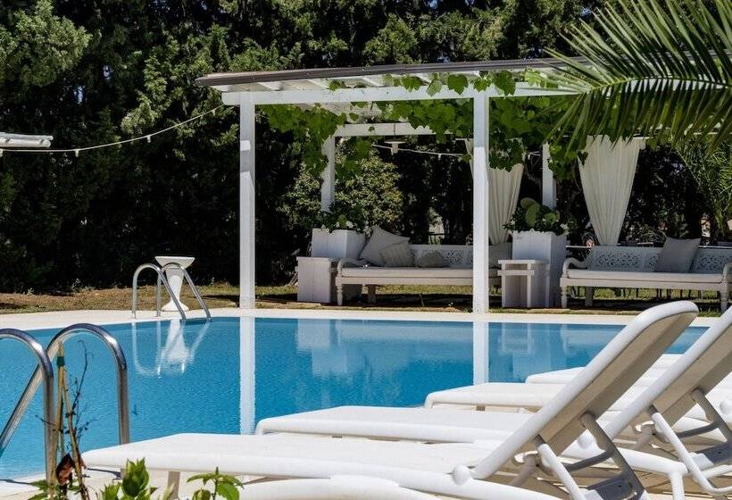 هتل روستایی Masseria Montepaolo