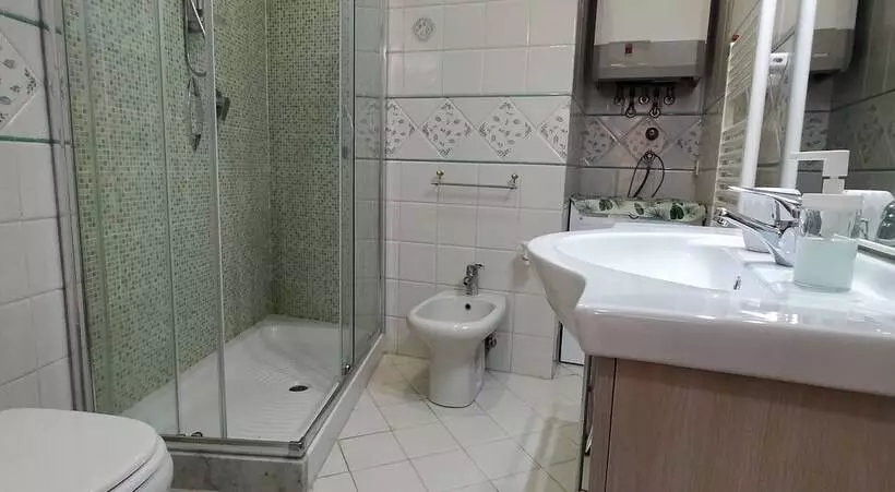 Residenssi Cozy Private House   Trekking Lovers   Town View