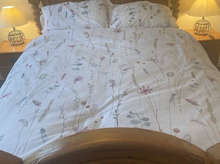 Riverbank Cottage Lake District, Double Balcony