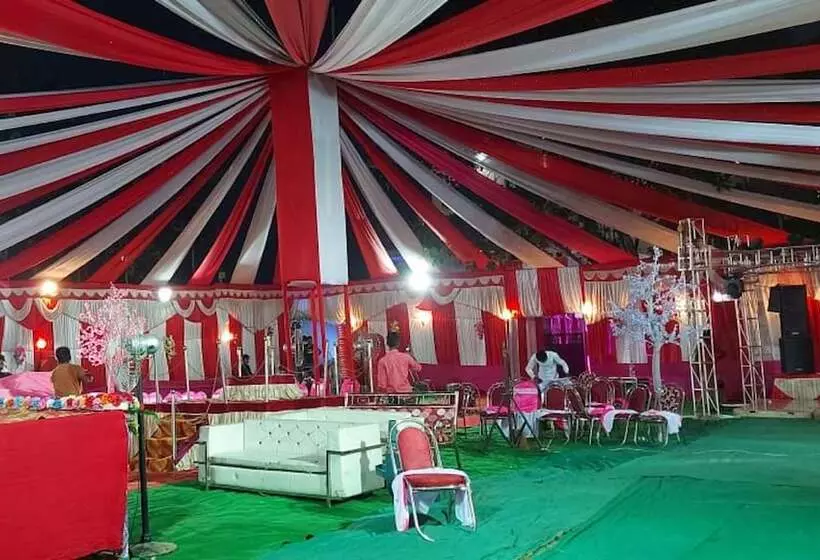 Utsav Grand By Shrigo Hotels