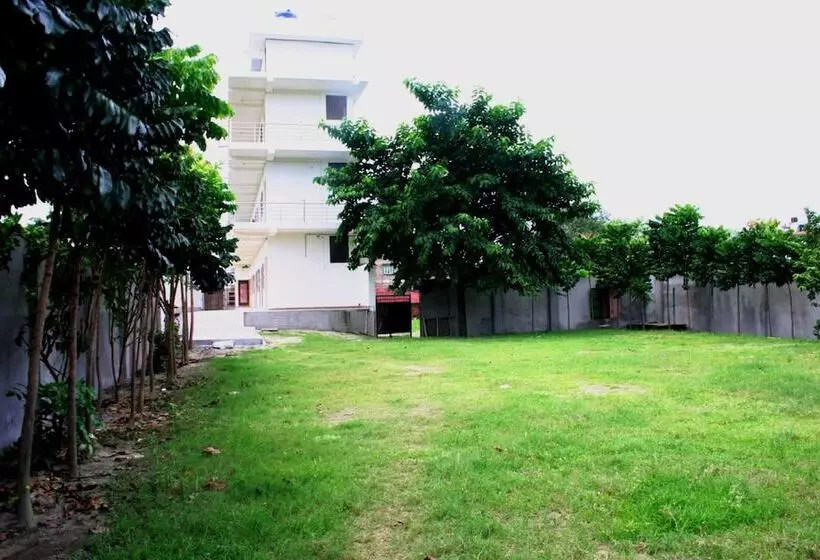 Utsav Grand By Shrigo Hotels