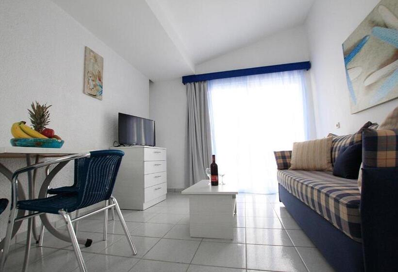 Christiana Hotel Apartments