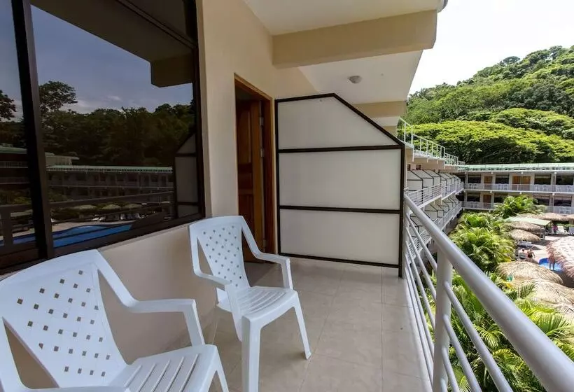 בית מלון כפרי Arenas En Punta Leona