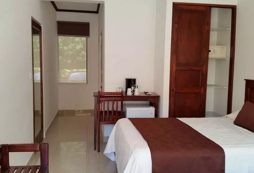 בית מלון כפרי Arenas En Punta Leona