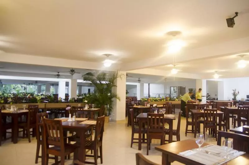 בית מלון כפרי Arenas En Punta Leona