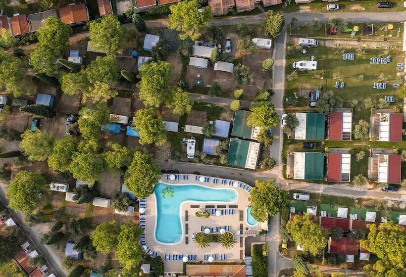 בית מלון כפרי Camping Toscolano